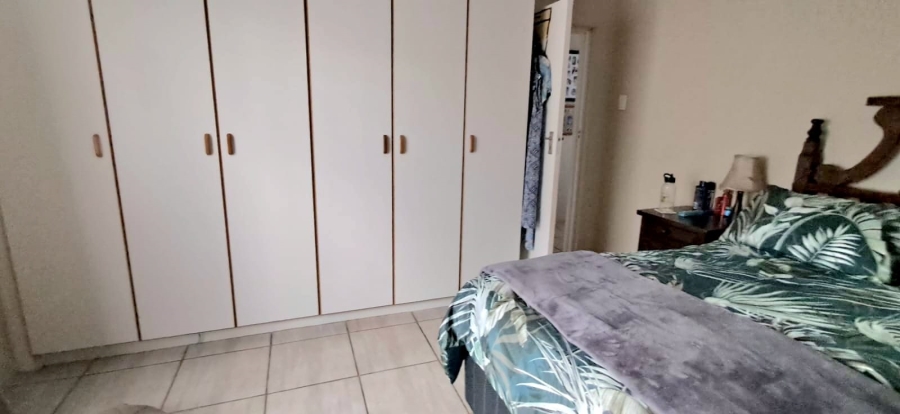 2 Bedroom Property for Sale in Bothasrus Eastern Cape